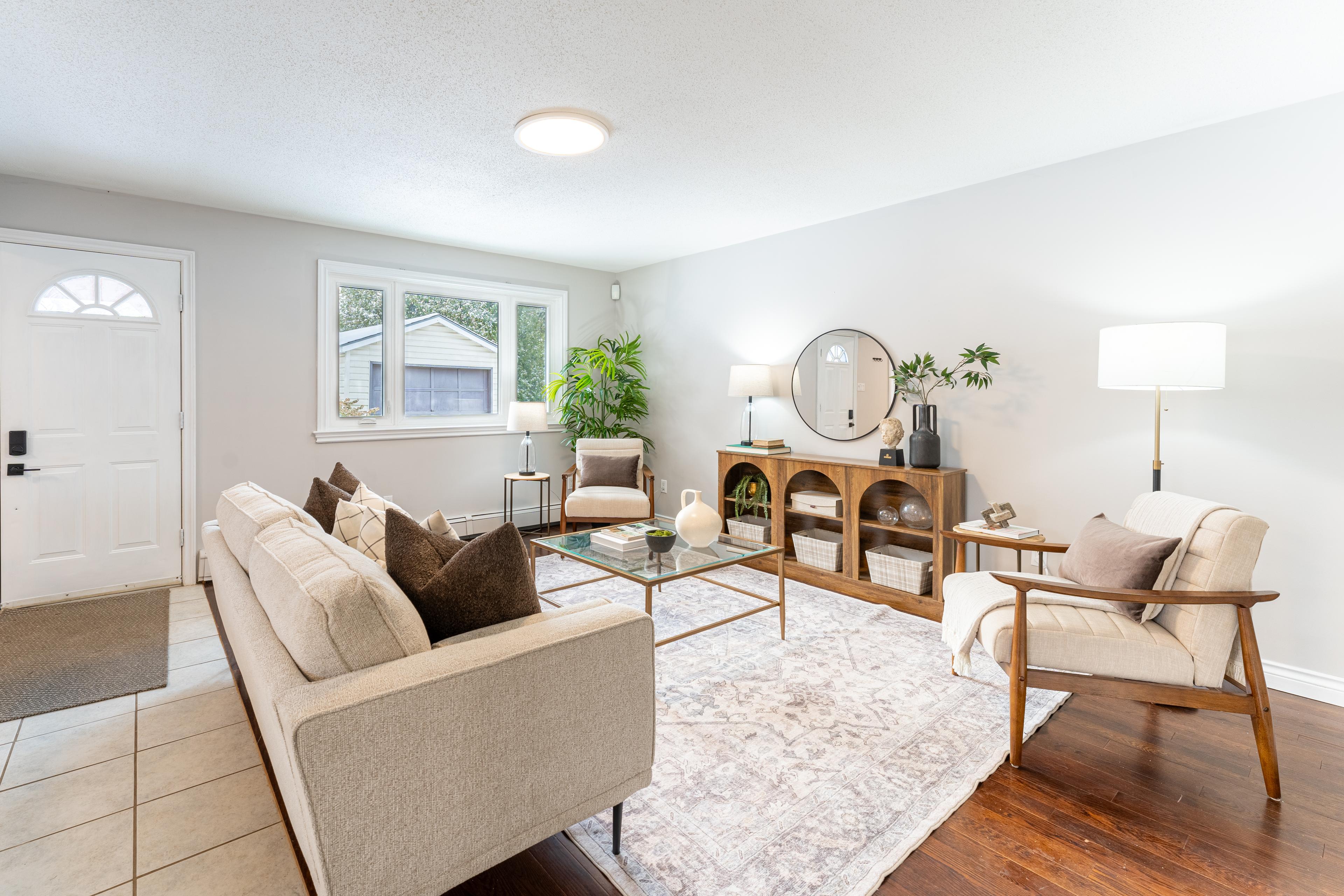 130 Henry Street - Image 1